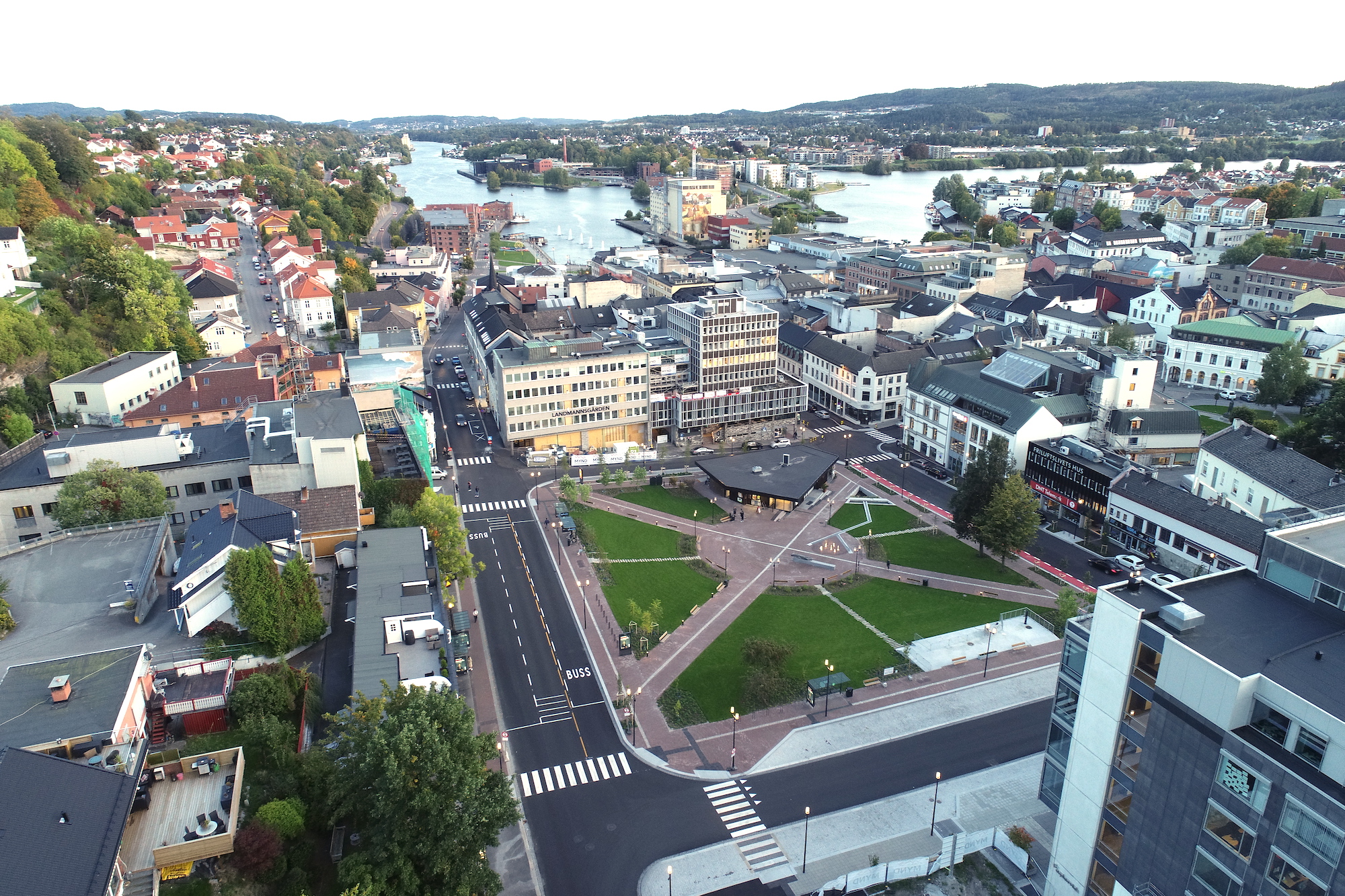 Landmannstorget drone. Foto Skien kommune