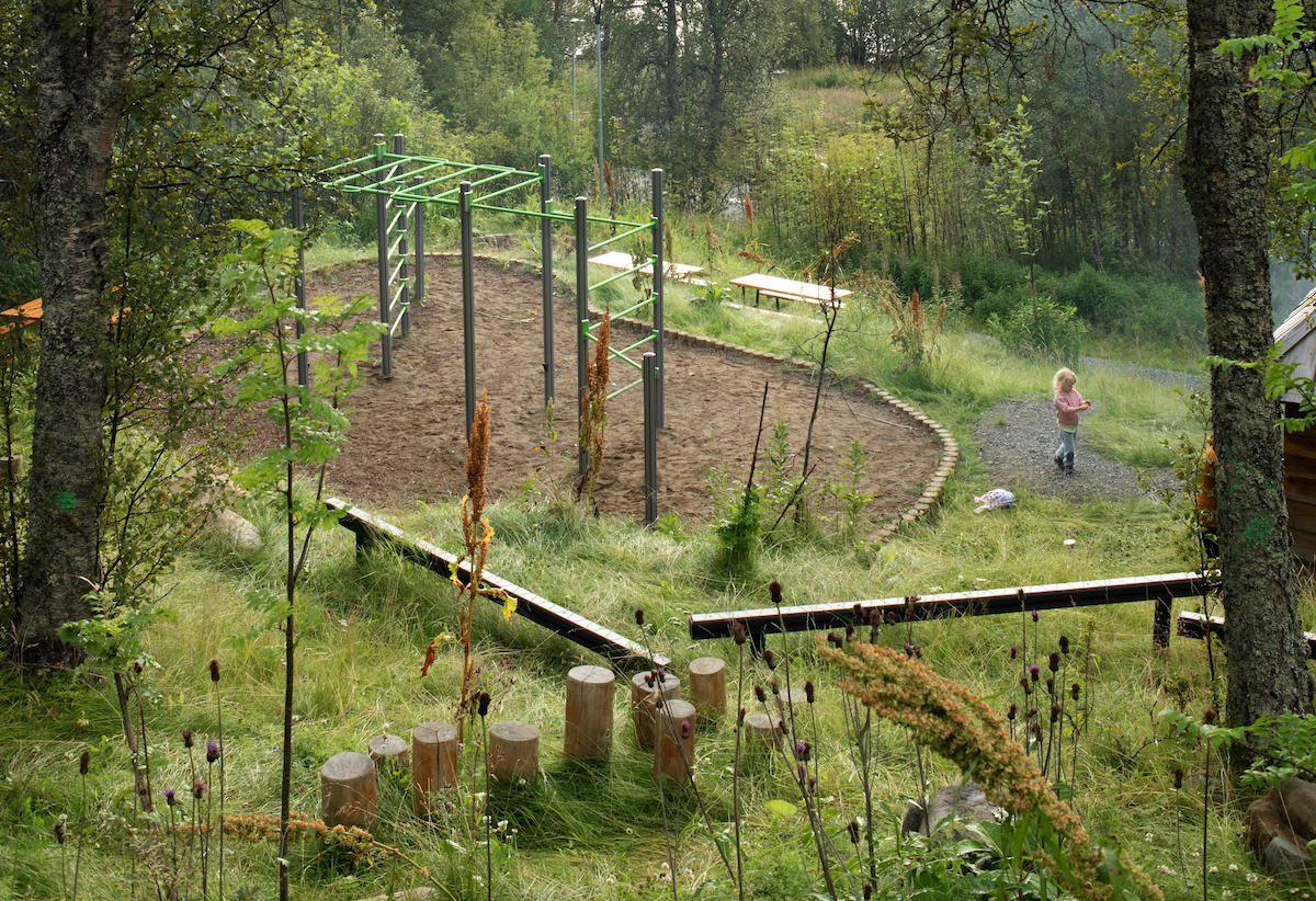 Fløylia_Mihaly Stefanovic